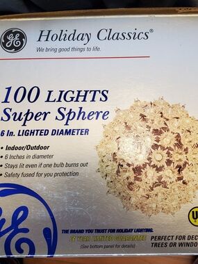 GE Holiday Classics 100 Light Sphere 6" Diameter Clear Light  Indoor/Outdoor